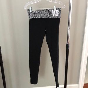 Black Victoria’s Secret Legging